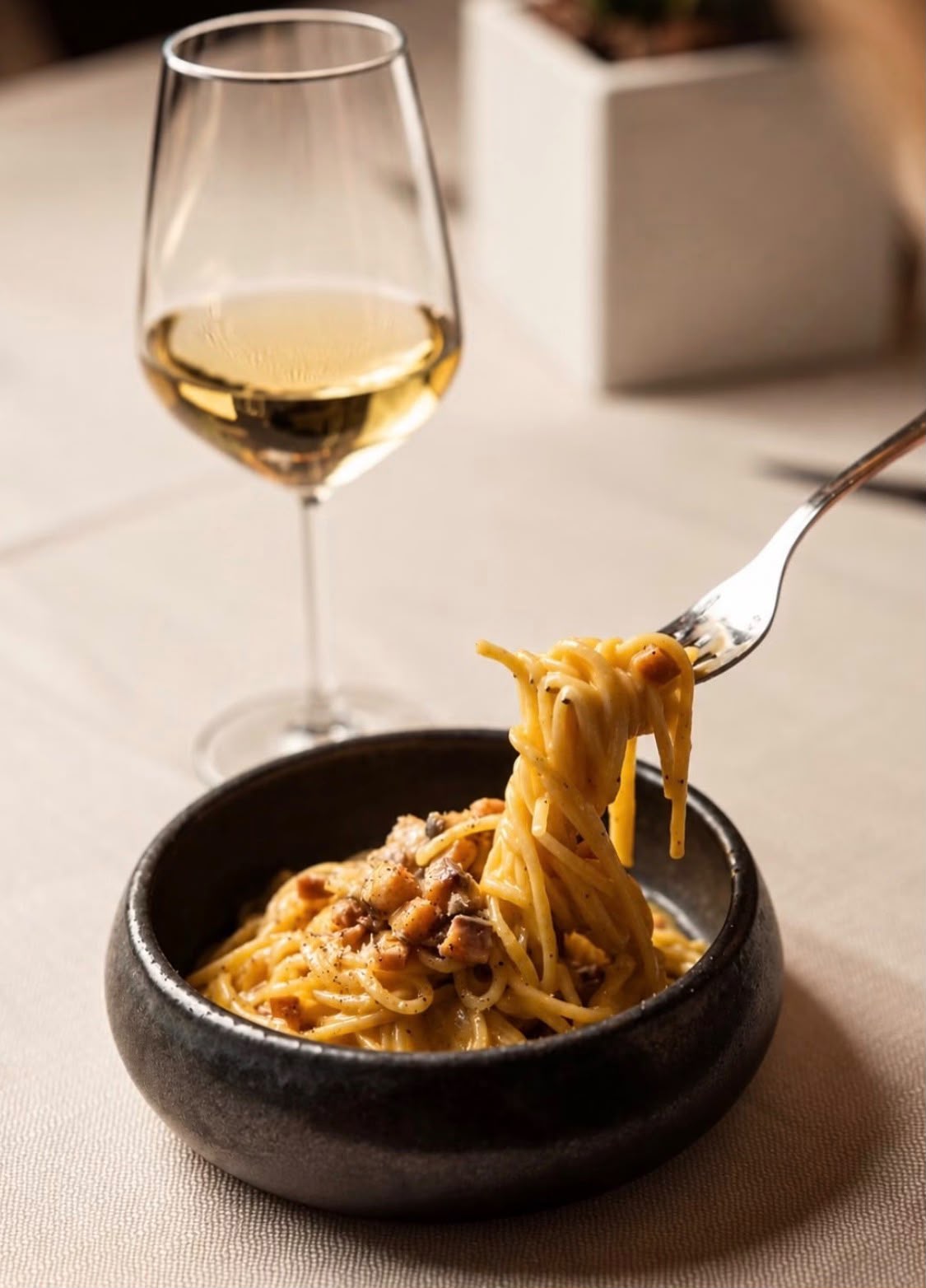 Spaghetti Verrigni alla carbonara d'aringa fumè